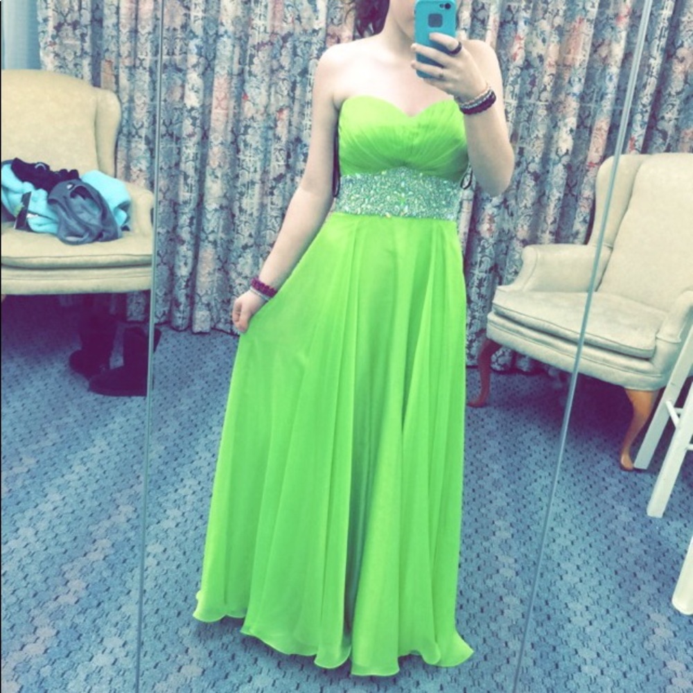Prom dress